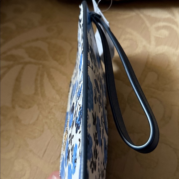 Kate Spade Lucy Vase Floral Medium L Zip Wristlet in blue multi saffiano PVC NWT - Picture 12 of 16